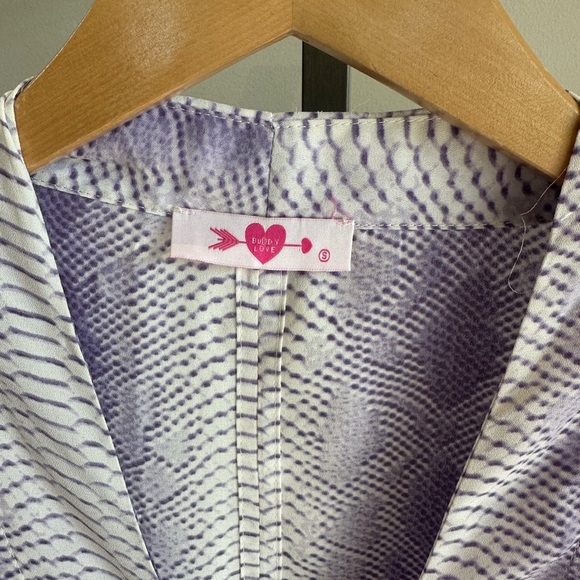 Buddy Love Women’s Cropped Top Purple Snake Print Tie Front Short Sleeve Size S - Picture 3 of 7
